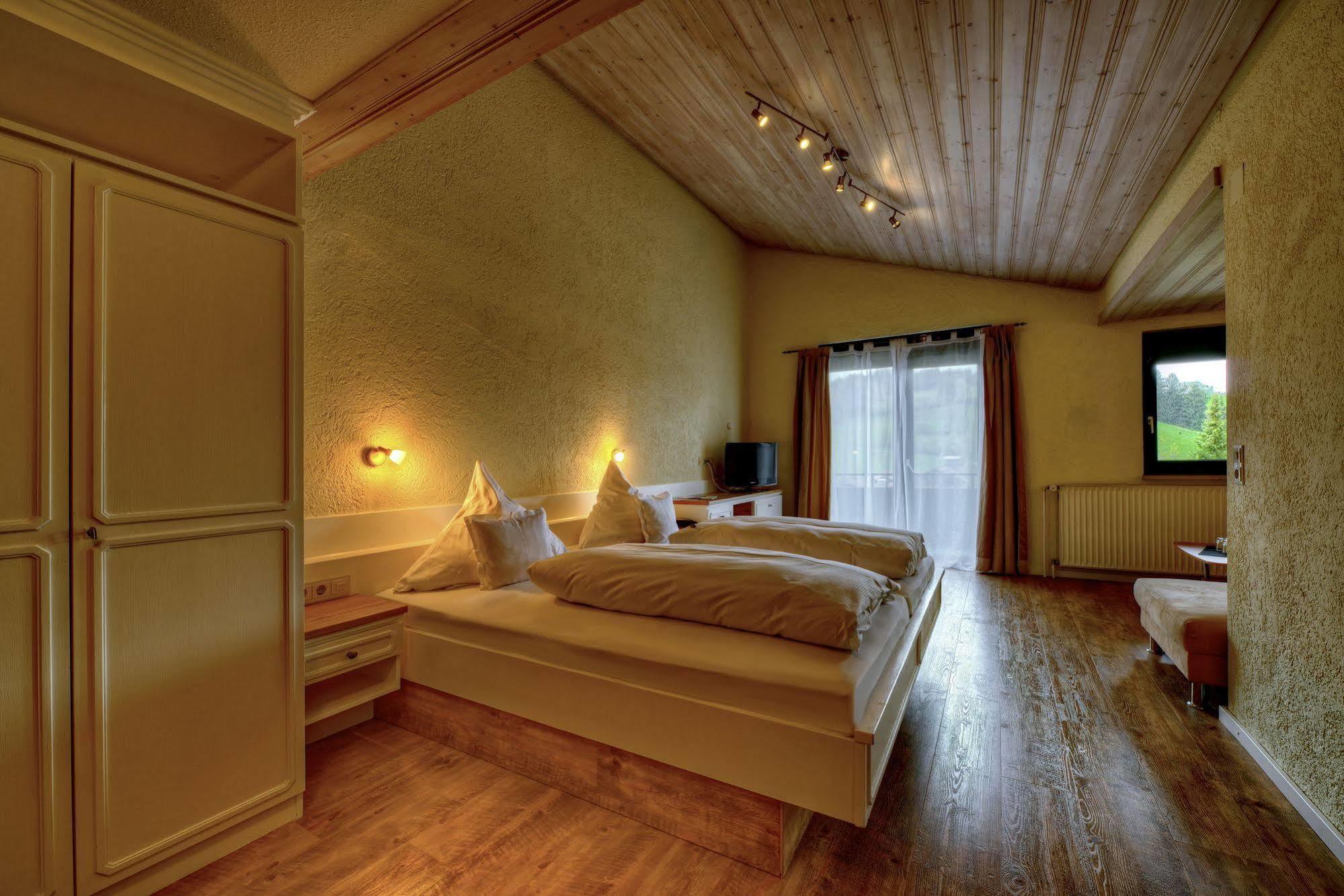 H+ Hotel Oberstaufen Bagian luar foto